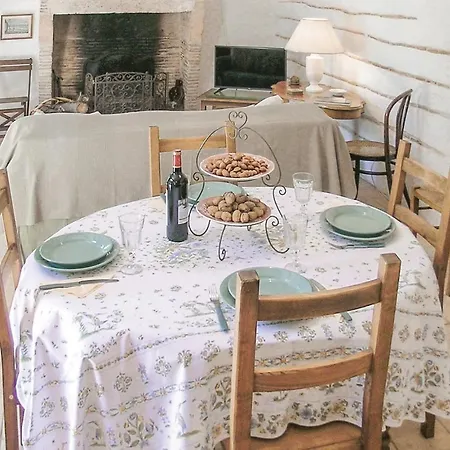 Kæledyrsvenligt Hjem I St Antoine De Breuilh Feriehus Saint-Antoine-de-Breuilh